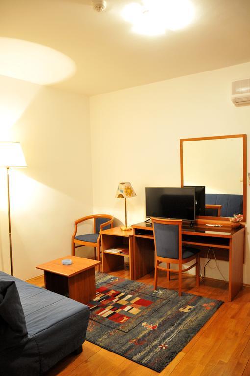 Hotel Terex Naselje Starosjedilaca Quarto foto